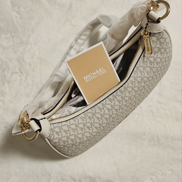 authentic MICHAEL KORS Bag - Picture 10 of 11